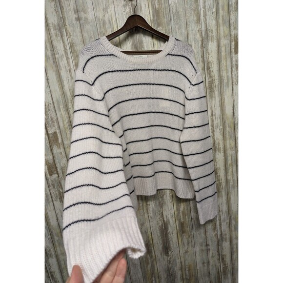 Vince 100% Cashmere Striped Crewneck Women's Knit Sweater White XXL NWT $395 - Picture 2 of 13